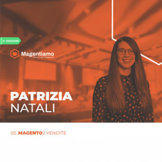 Flyer promozionale per la conferenza Magentiamo con la foto di una donna e dettagli sull'evento.