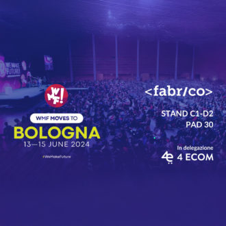 Promozione dell'evento 'We Make Future' a Bologna con immagini di una conferenza affollata.